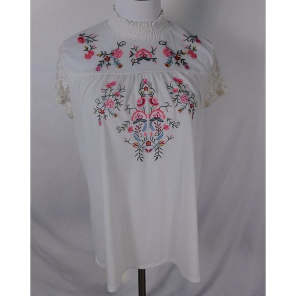 Time and Tru Embroidered Blouse M White Boho Cottagecore Lace - Picture 1 of 16